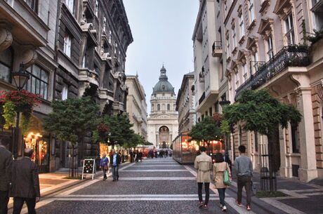 THY ile Budapeşte-Viyana-Prag Turu 7 Gece