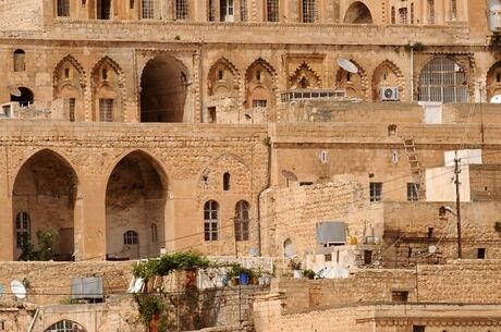 Uçaklı Mardin Hasankeyf Midyat Turu 1 Gece