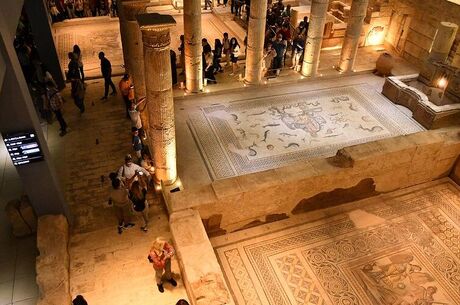 Uçaklı Gaziantep Şanlıurfa Göbeklitepe Turu 2 Gece