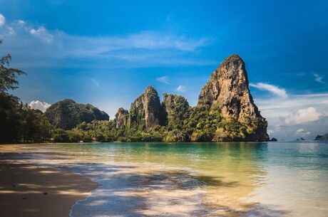 Phuket & Bangkok Turu Türk Havayolları ile 5 Gece 7 Gün (BKK-BKK) IS001 - 28 Mart